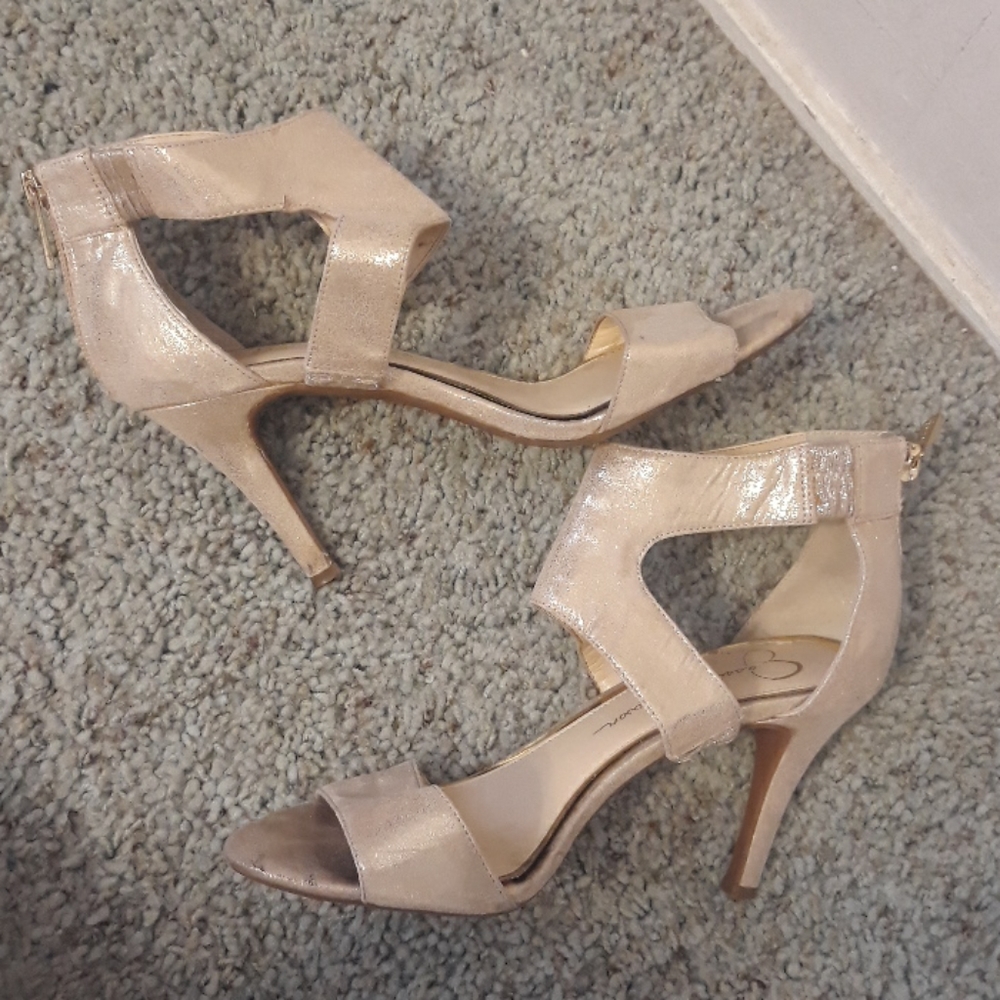 Jessica Simpson heels
